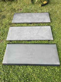 02-13 Avalanche Or Escalade Bed Cover Panels