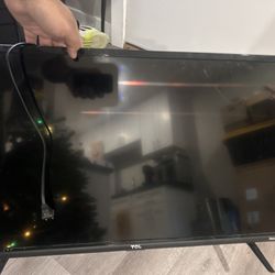 32 Inch TCL Roku TV