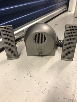 Computer speakers