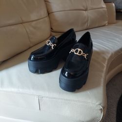 Rogue Female High Heel Shoe