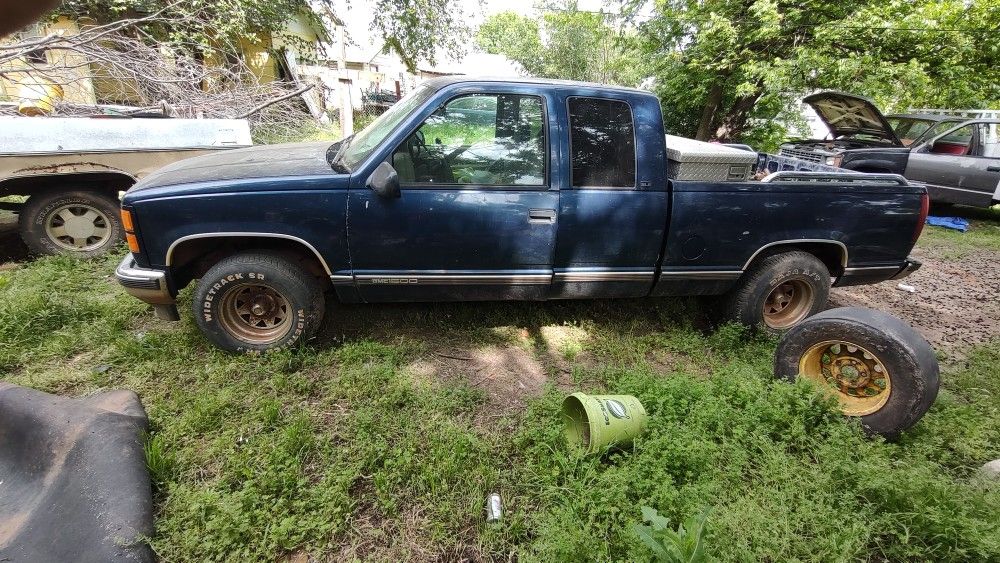 Parts Truck