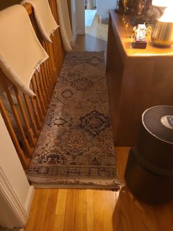 Long runner rug