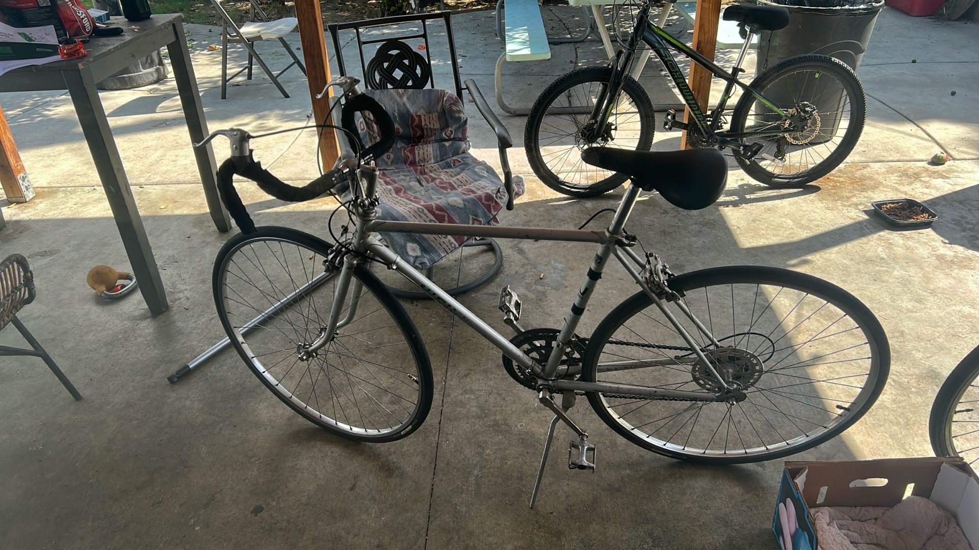 Nishiki Road Bicycle Japanese Diacompe Suntour Sugino Avocet 4130 Vintage VTG