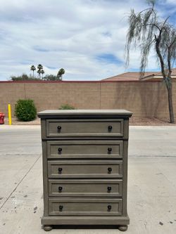 5 drawer dresser