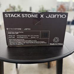 BRAND NEW Stack Stone Hi-Fi Vinyl Record Player with Speaker