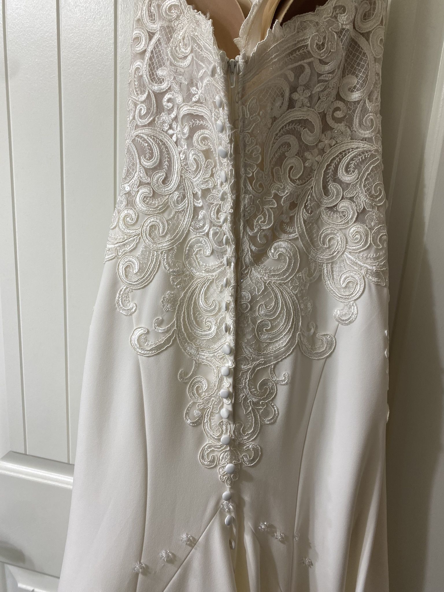 Aurora Bridal Wedding Dress (size 8)