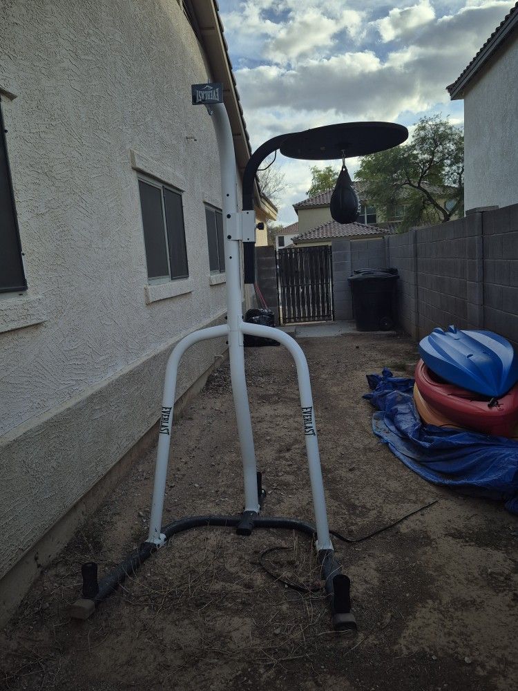 Everlast Punching Bag Speed Bag Stand