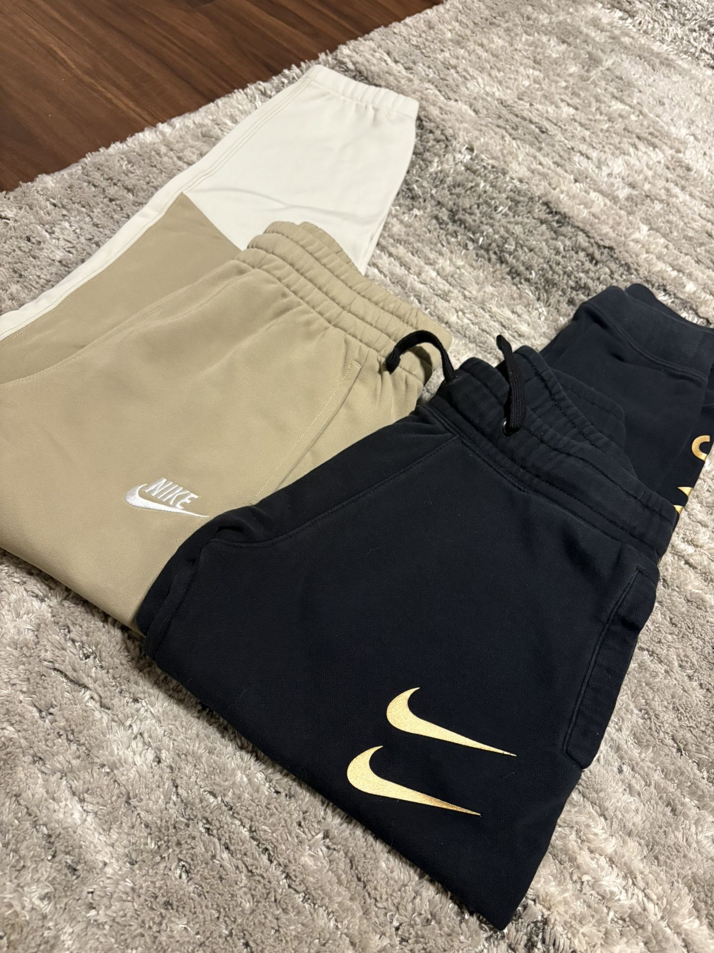 XS Nike Joggers Set
