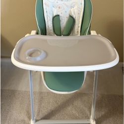  Brand new In BOX High Chairs for Babies and Toddlers, Space Saver High Chair for Baby Multifunctional Baby Feeding Chair with Adjustable Tray  seat