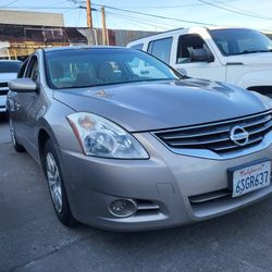 2012 Nissan Altima 