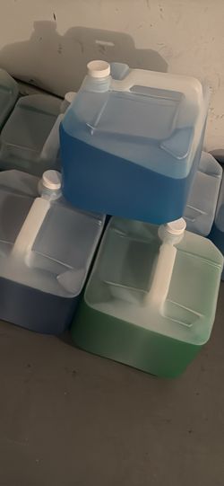 2.5 Gallons Laundry Detergent Beating Store Prices 