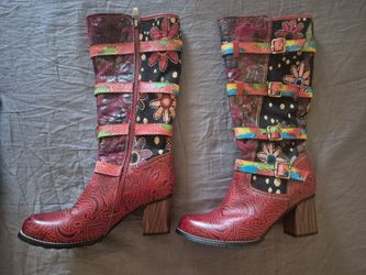 Womens Leather Boots.