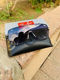 NEW Wings II RayBan Sunglasses with original Ray Ban Packaging