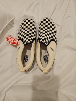New VANS size 4