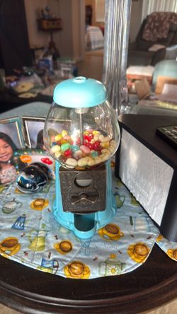Vintage gumball machine
