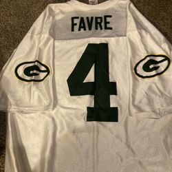 Lg Green Bay Packer Brett Favre jersey NFL