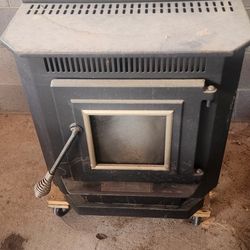 Pellet Stove.. Good Condition..
