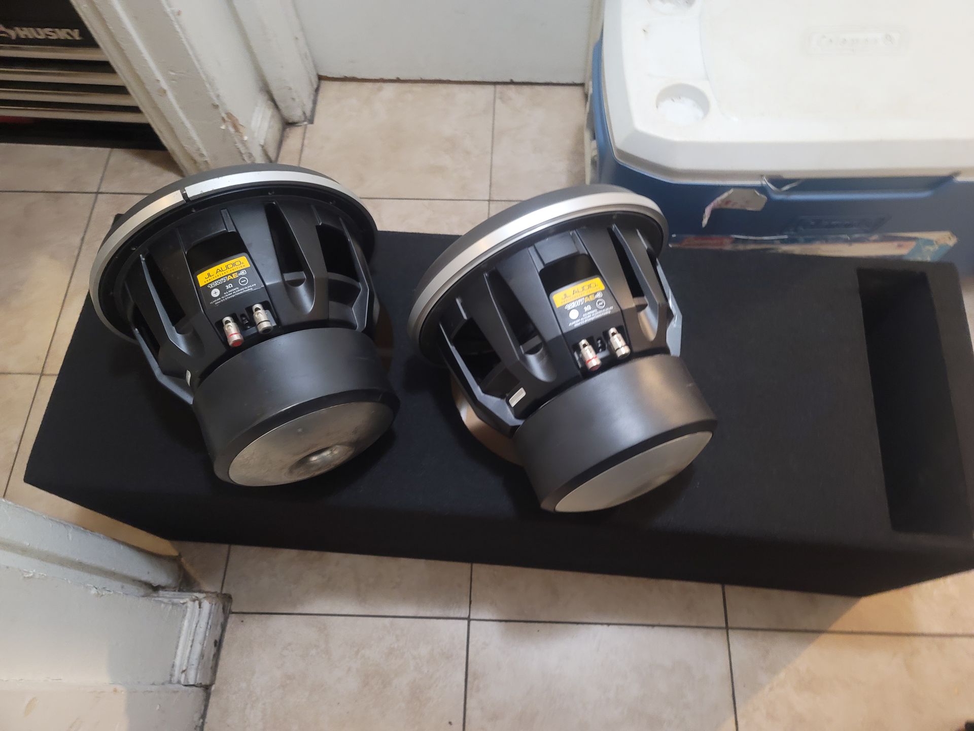 12W7 JL Audio Anniversary Edition with brand new ported enclosure