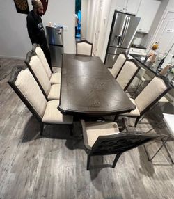 Dark Wood Dining Table with 8 Chairs🍽️Same Day Delivery and Set Up🚚NO Credit Needed💸