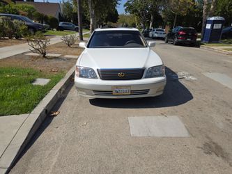 1998 Lexus LS 400