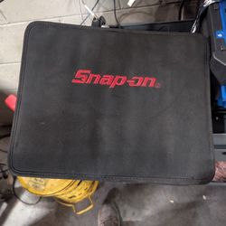 Snap-On Solus Pro Scanner/OBD1 & OBD2/Battery Tester