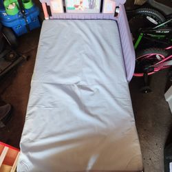 Delta Princess Toddler Bed And Mattress. 