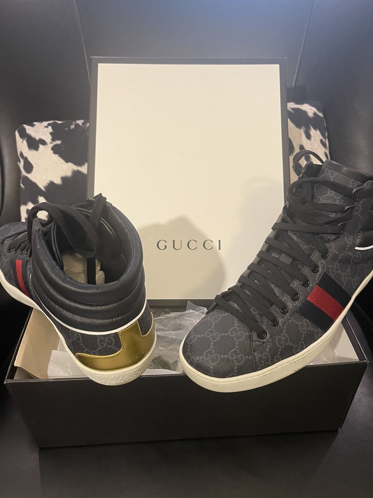 Gucci Canvas Ace GG Supreme Black Low Top Sneakers
