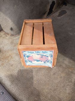Vintage mini apple crate