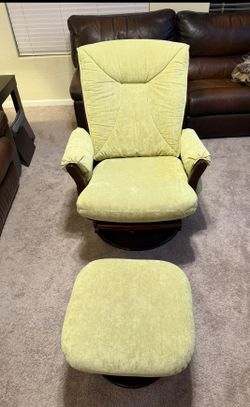 Bedroom Glider and Ottoman - Swivels
