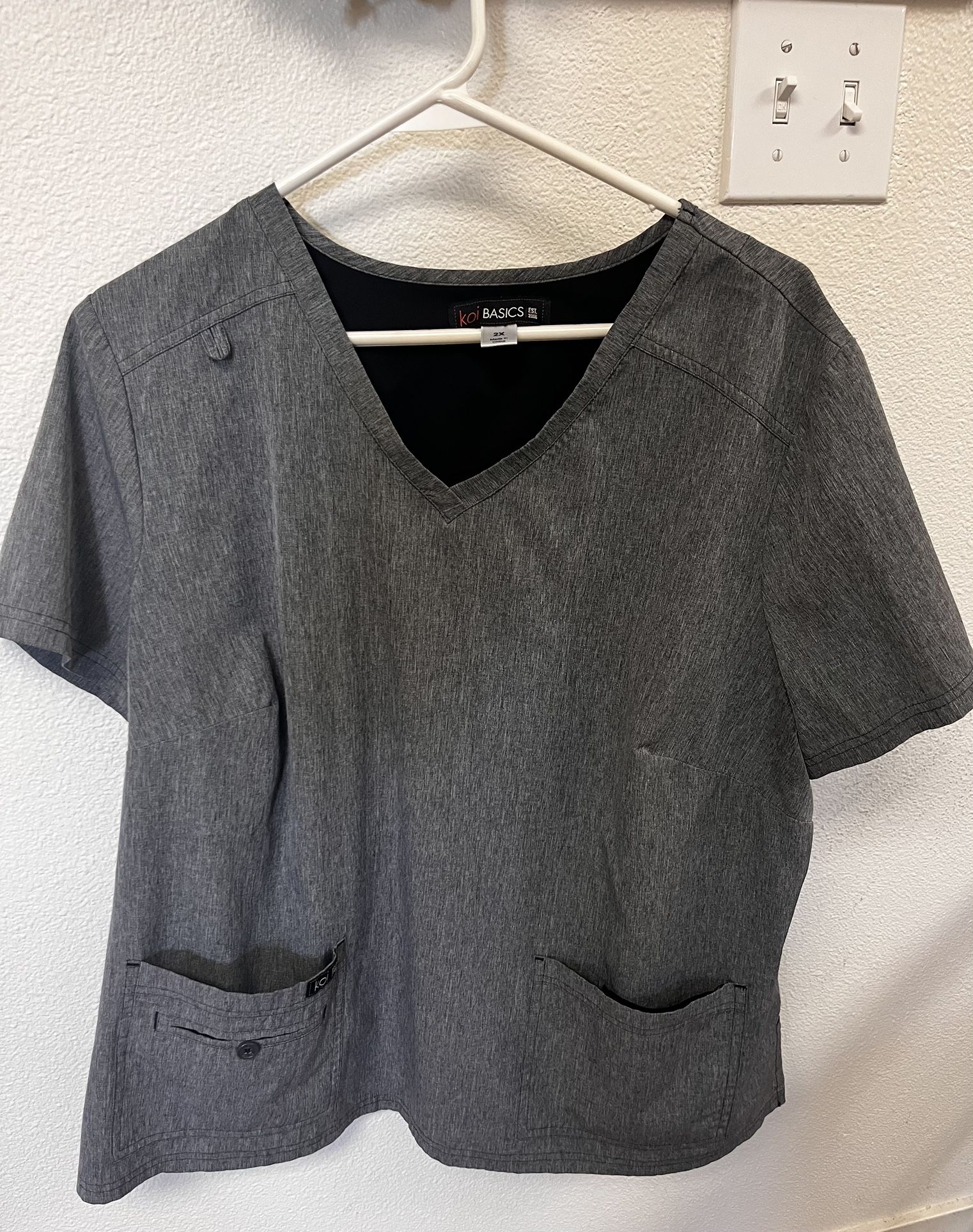 2x Womens Gray Koi Basics Scrub Top. Like New
