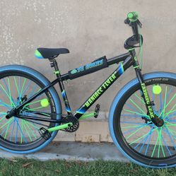 Maniacc flyer bike