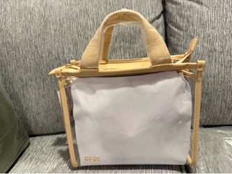 Beis - The Stadium Crossbody