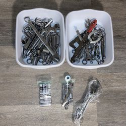 Wrenches/tools