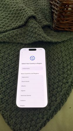 Apple iPhone 16pro 128GB Unlocked