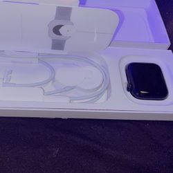 Unlocked Apple Watches Series 8 Series 2 