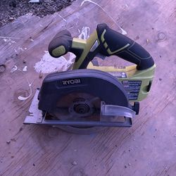 Ryobi 18v cordless saw