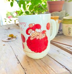 Strawberry Shortcake Raspberry Tart Milk glass mug