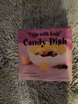 Eggs with legs candy dish