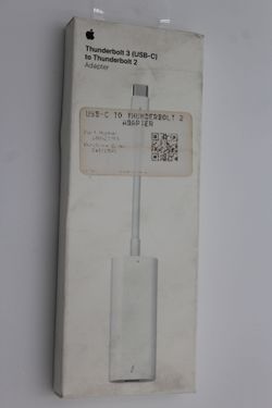 Apple Thunderbolt 3 (USB-C) to Thunderbolt 2 Adapter A1790 MMEL2AM/A