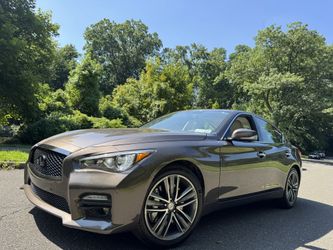 2015 Q50s Sport
