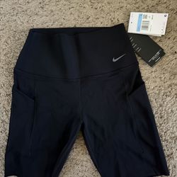 Nike Universal 8” Women's Black Shorts (brand new)