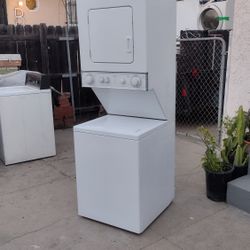 24 Wedth Stackable Electric âš¡ 220 Volts