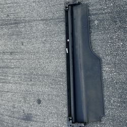 Land Cruiser rear cargo cover