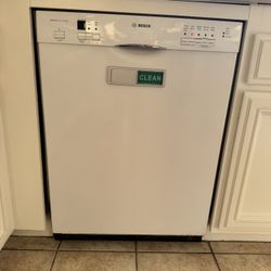 Bosch 500 Series Full Console Dishwasher