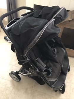Graco fast action duo click connect stroller