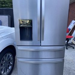  Whirlpool French Door Refrigerator 36” ( Not Cooling)