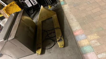 Pallet Jack