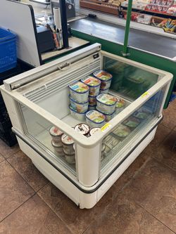 Hussmann’ GGSM-3 Refrigeration/Freezer 1/3