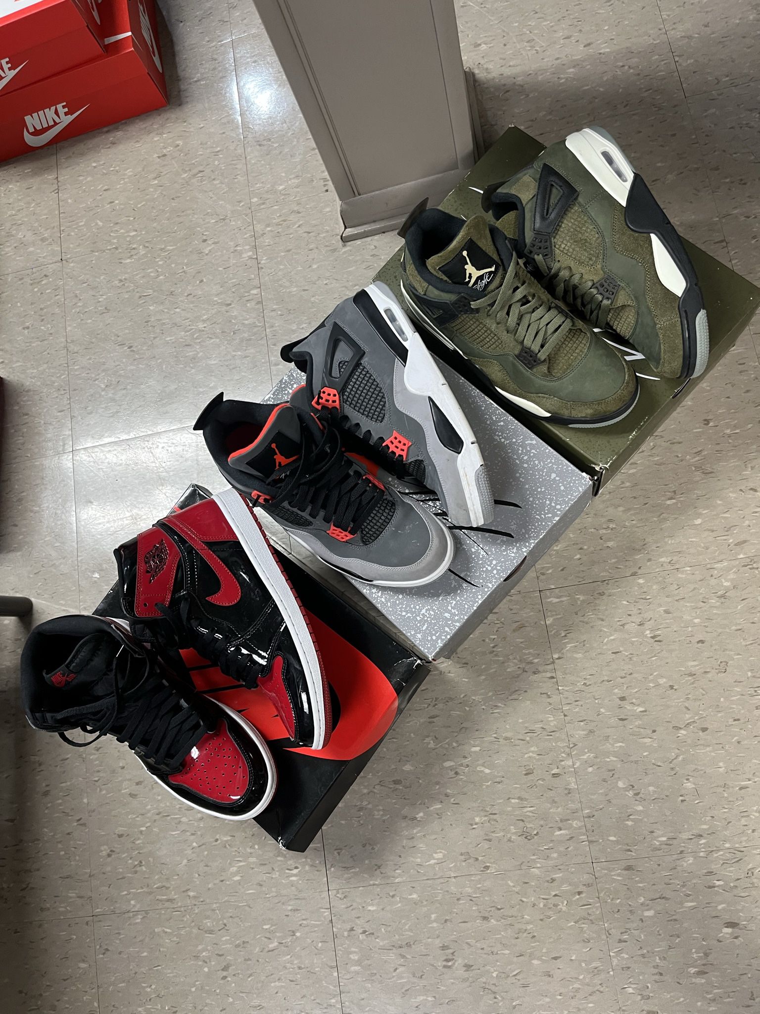 Air Jordan 1 And Air Jordan 4 Size 10 
