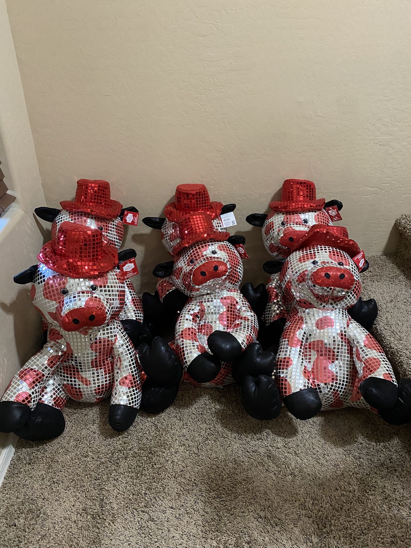 Brand new stuffed cows. $6 each or all for $30. Price is firm. Higley and ray.